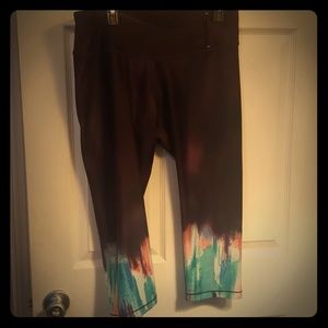 Calia Purple Watercolor Yoga Workout Capri Pants